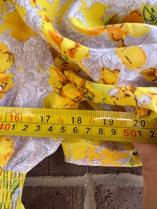 Entro Yellow Floral V-Neck Tiered Romper Women L - Picture 9 of 10